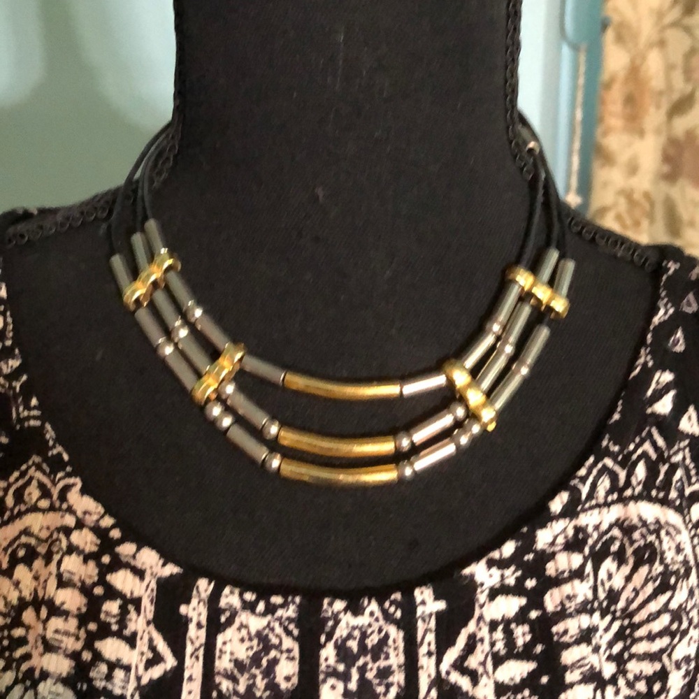 Metal boho look necklace